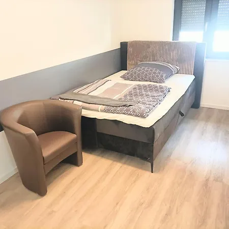 26k, Luxus Apartmán Rüsselsheim