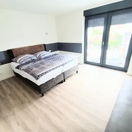 Fmi26 Luxus Apartament *